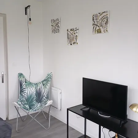 Apartament Le Petit Nid Bethunois *